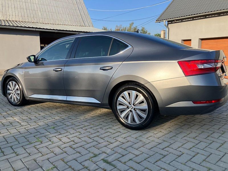 Škoda Superb (2022) 2.0TDI 110kW DSG STYLE PLUS - fotka 6 z 30