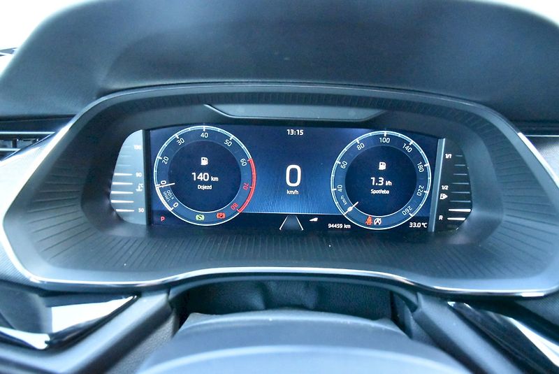 Škoda Octavia (2023) Style Plus 1.5 eTSI DSG - fotka 16 z 34