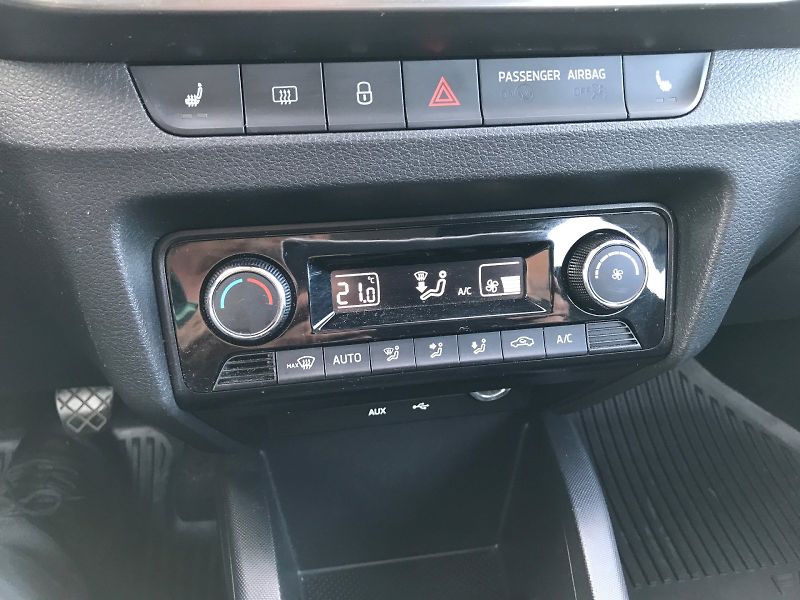 Škoda Fabia (2017) Combi Style 1,0 TSI 81 kW  6 M - fotka 19 z 21