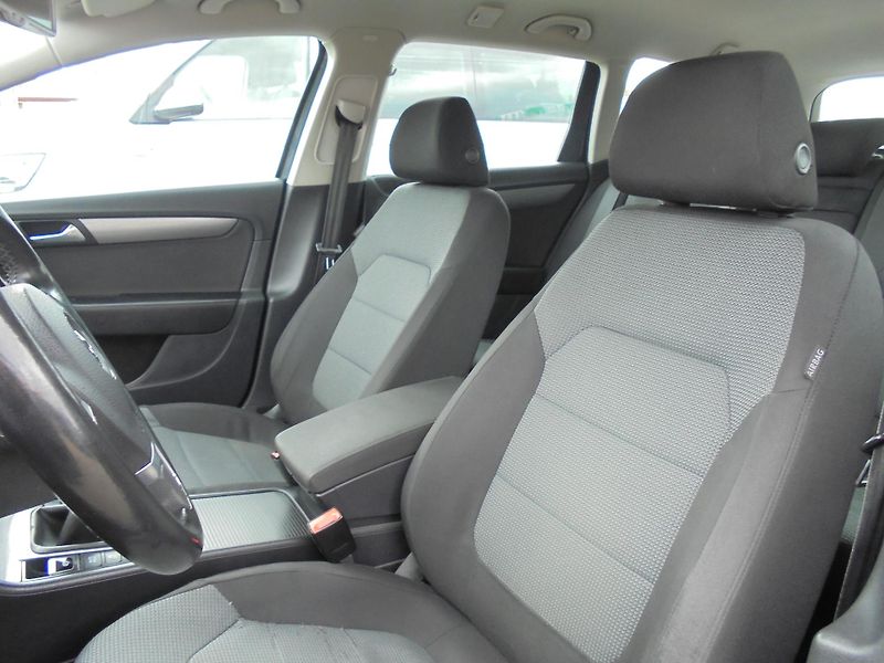 Volkswagen Passat (2013) 2.0TDI-103kw-NAVIGACE-ROZVODY - fotka 10 z 11