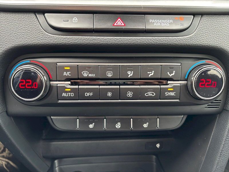 Kia Ceed (2025) 1.5 T-GDi TOP 7DCT - fotka 20 z 30
