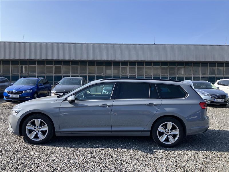 Volkswagen Passat 2,0 TAŽNÉ, KEYLESS, EL.KUFR - fotografie inzerátu