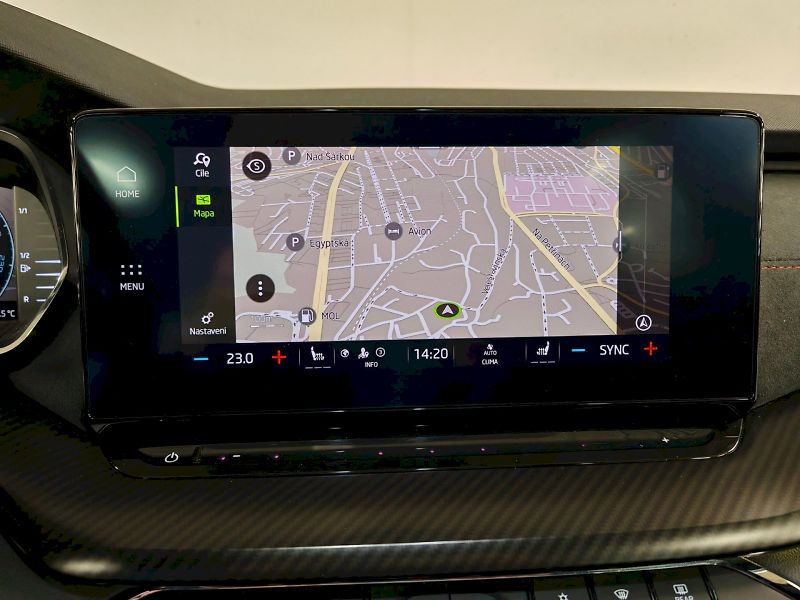 Škoda Octavia (2022) 2.0 TSI 180 kW DSG RS - fotka 10 z 32