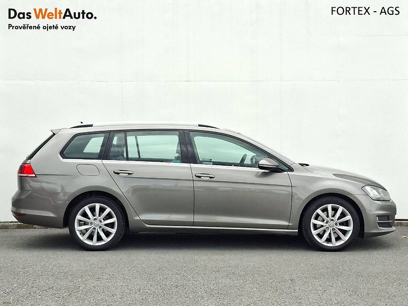 Volkswagen Golf (2014) Variant, 2.0 TDI,110kW,4Motion - fotka 6 z 29