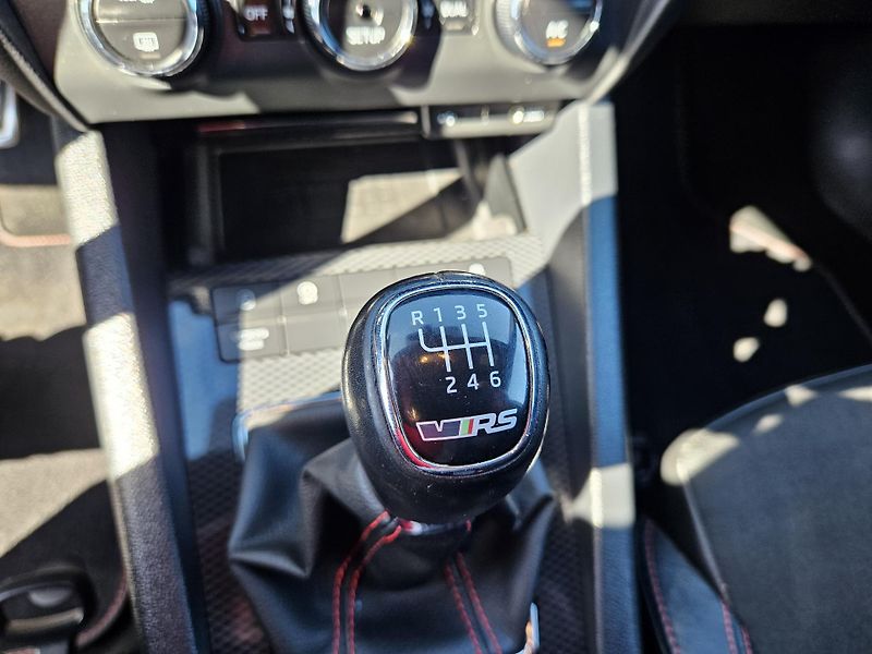 Škoda Octavia (2015) RS 162KW, SUPER, SPLÁTKY  - fotka 17 z 24