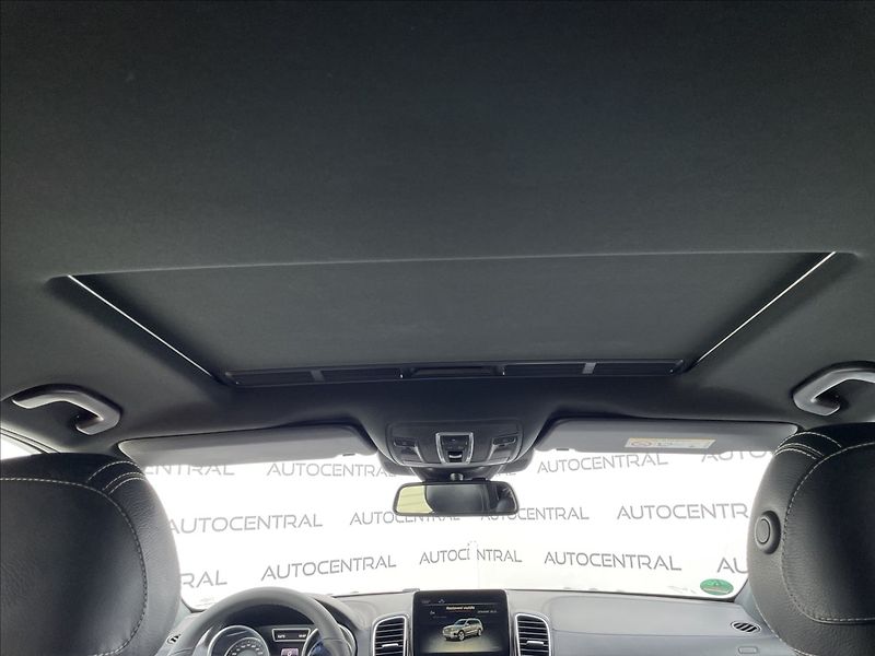 Mercedes-Benz GLS 350D,4MATIC,190kW,7 míst,DPH - fotka 25 z 33