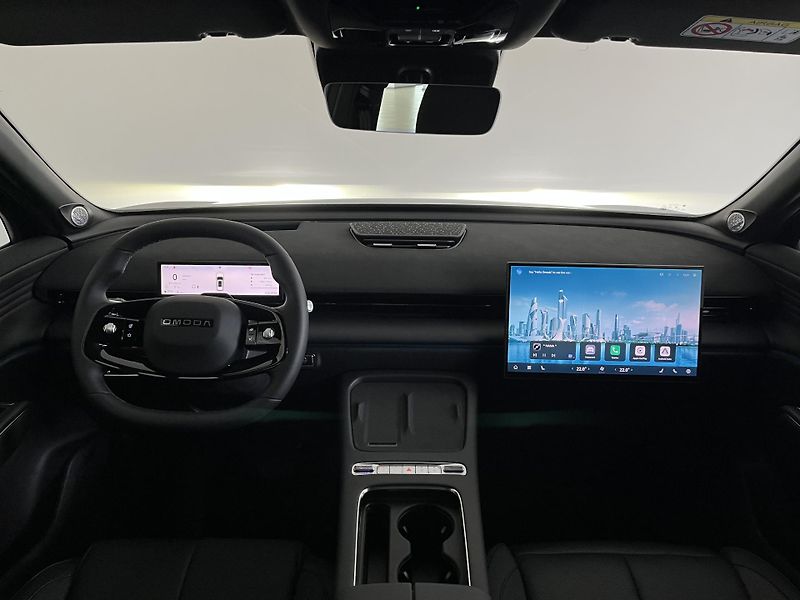 Omoda 7 (2026) 1.6 TGDI PREMIUM - fotka 15 z 32