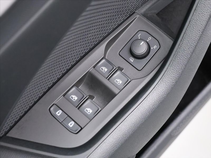 Škoda Octavia 2.0 TDI Ambition CZ 1.Maj. DPH - fotka 15 z 37