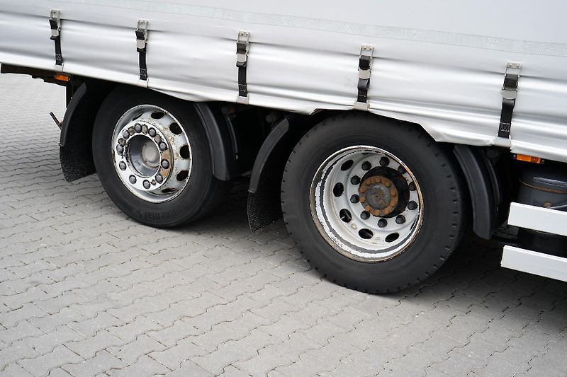 DAF XF XLRASH4300G115151 - fotka 18 z 37