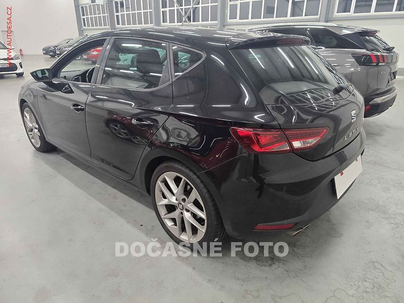 Seat Leon (2016) 1.4TSI, servis.kniha - fotka 2 z 3