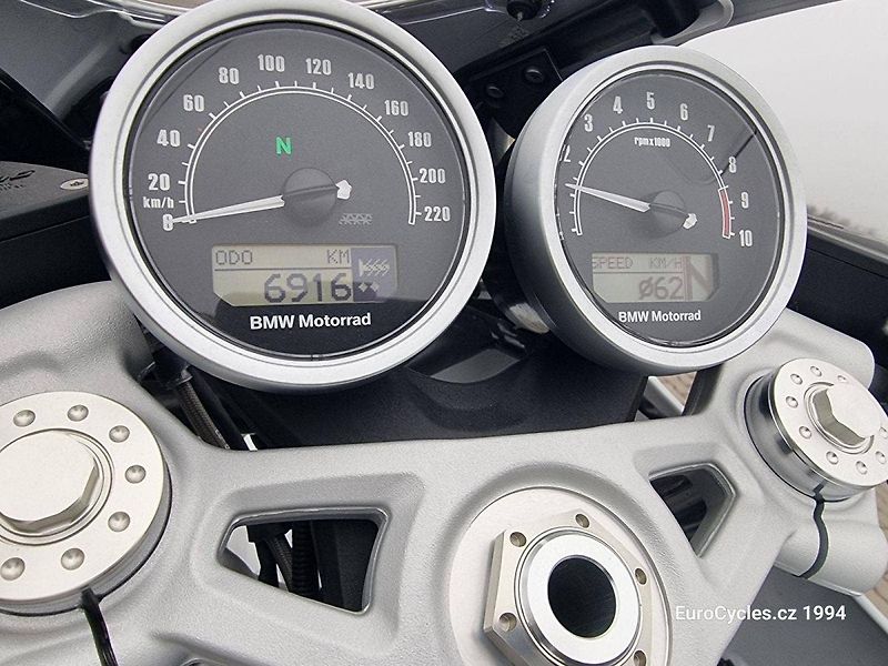 BMW R nineT Racer (2019) - fotka 18 z 20