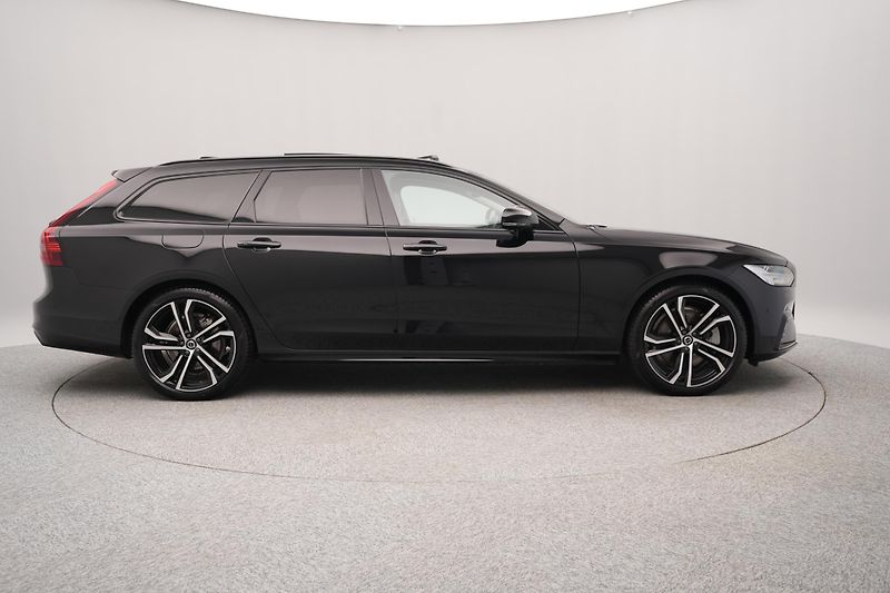 Volvo V90 T8 AWD RECHARGE ULTRA - fotka 11 z 53