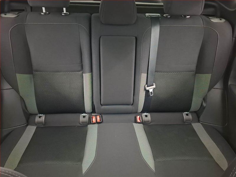 Nissan Qashqai (2019) 1.3 DIG-T, Automat, Serv.kniha - fotka 10 z 20