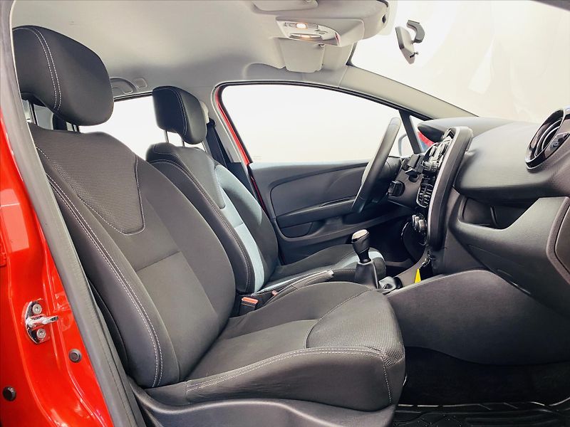 Renault Clio 0,9 TCe 66kW - fotka 8 z 24