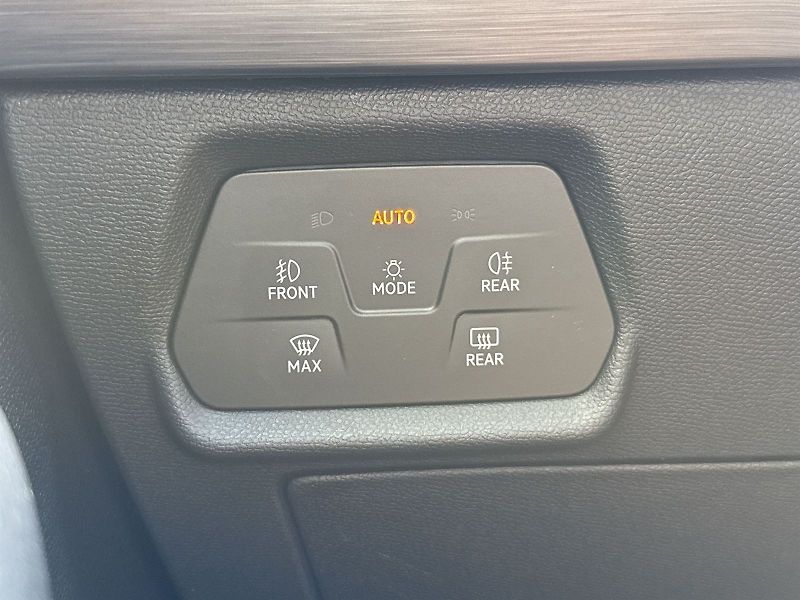 Cupra Formentor (2022) 2.0 TSI DSG VZ 4Drive - fotka 16 z 33