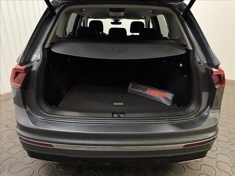 Volkswagen Tiguan Allspace 2.0TDI 140kW 4M R-LINE NEZ-TOP - fotka 35 z 49