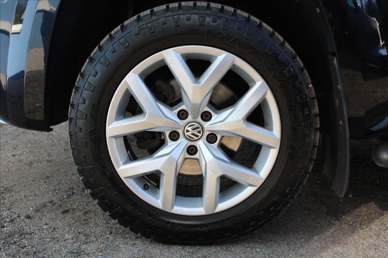 Volkswagen Amarok 3,0 TDI  ČR,AUTOMAT,4x4,DPH - fotka 30 z 33