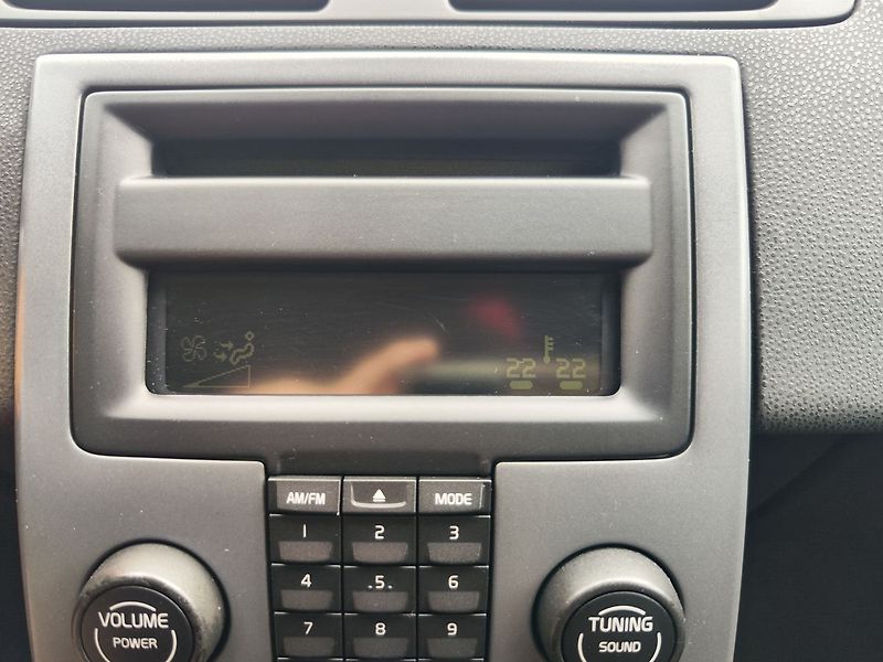 Volvo V50 1.6D/80kW - fotka 15 z 22