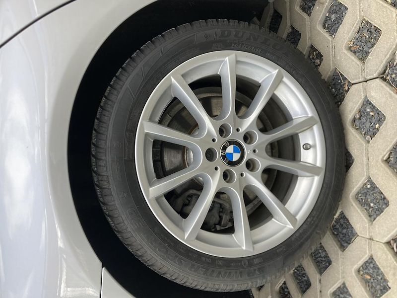 BMW Řada 5 2,0 525 XD ČR servis - fotka 27 z 29