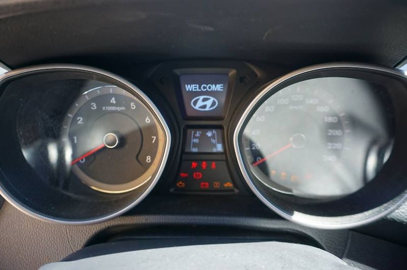 Hyundai i30 (2015) 1,6 1.Majitel  nové v ČR - fotka 25 z 33