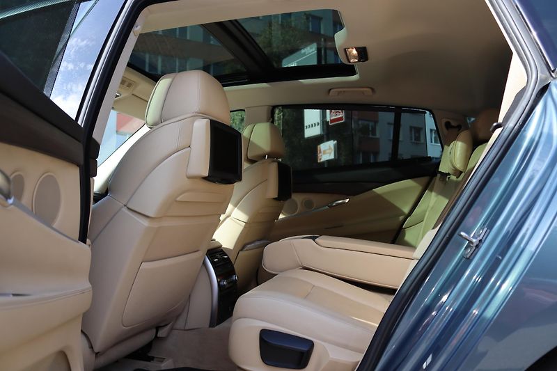 BMW Řada 5 535D GT XDRIVE F07 DPH - fotka 35 z 50