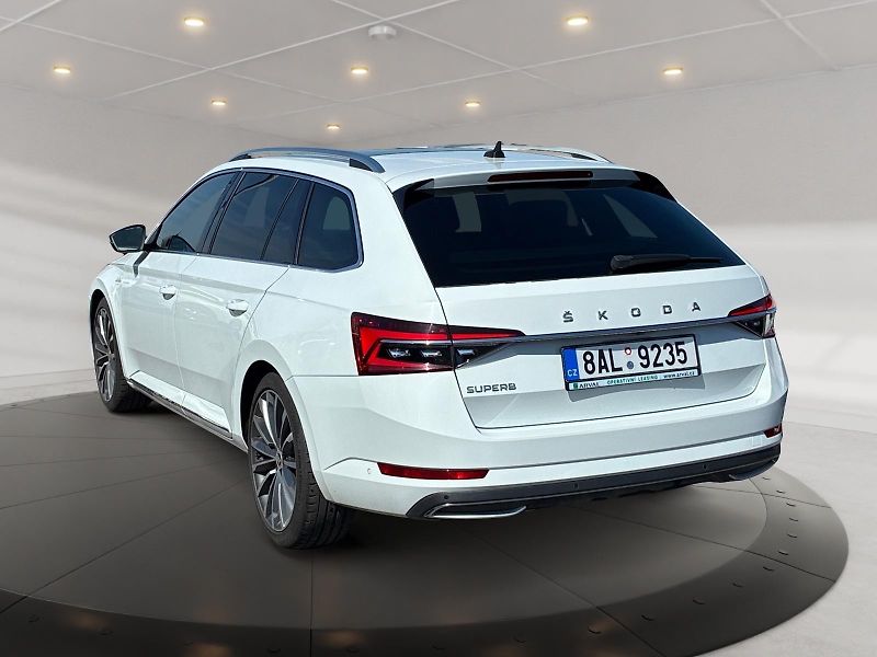 Škoda Superb (2021) L&K 2.0TDI WEBASTO PANO DPH - fotka 4 z 11