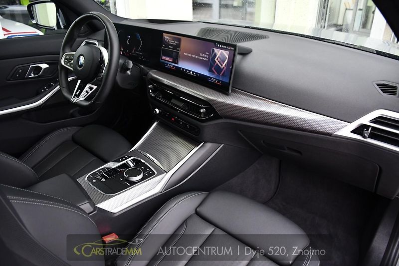 BMW Řada 3 320d xD M-SPORT PANORAMA H/K  - fotka 15 z 57