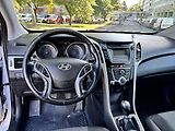Hyundai i30 1.6 - náhled 10