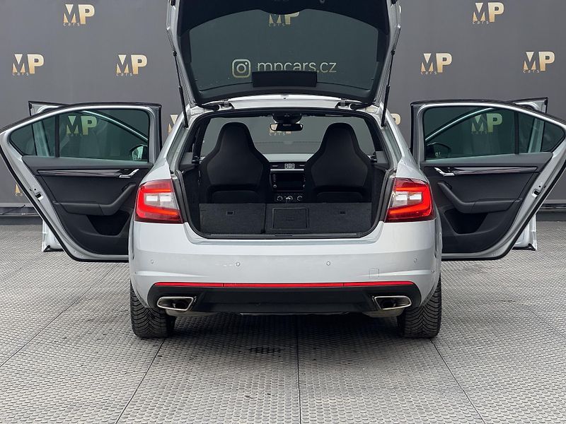 Škoda Octavia (2019) 2.0TSi 245 RS, DSG, PANO   - fotka 12 z 50