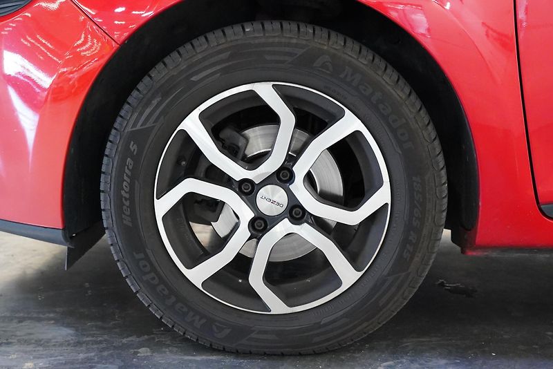 Renault Clio - fotka 10 z 24