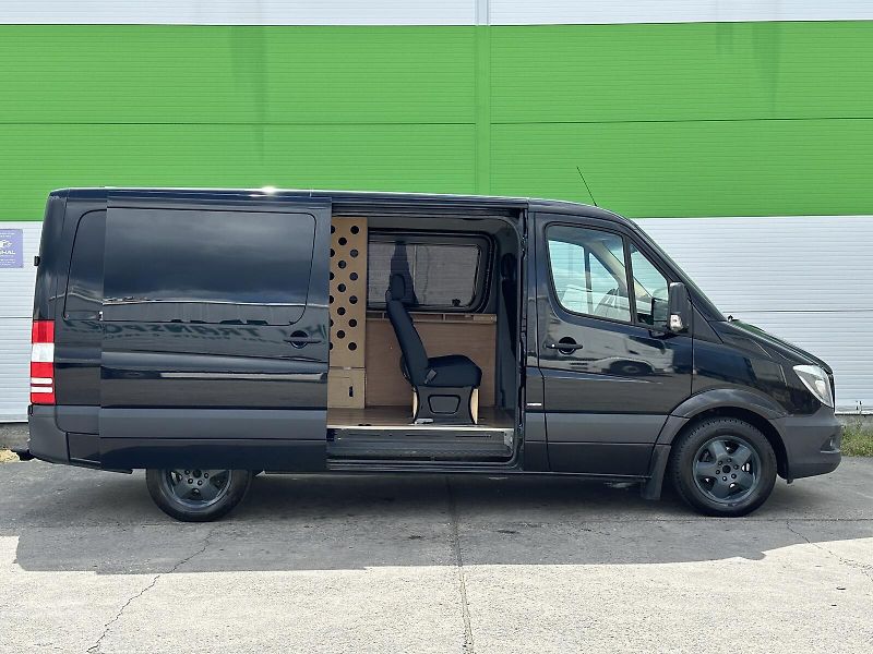 Mercedes-Benz Sprinter 319CDi 190PS AT Bi-Xenon 6-MÍS - fotka 8 z 42