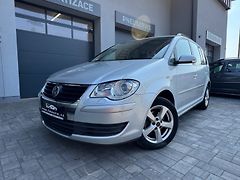 Volkswagen Touran (2008) 1.9 TDi, DUAL KLIMA, TAŽNÉ - fotografie inzerátu