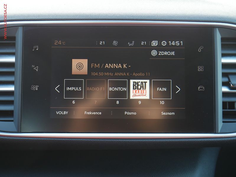 Peugeot 308 (2019) 2.0 HDi, ČR, GT, AT, navi - fotka 13 z 20
