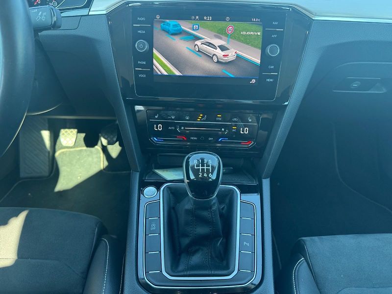 Volkswagen Passat (2022) ELEGANCE 2.0TDI 110kW CZ DPH - fotka 10 z 11