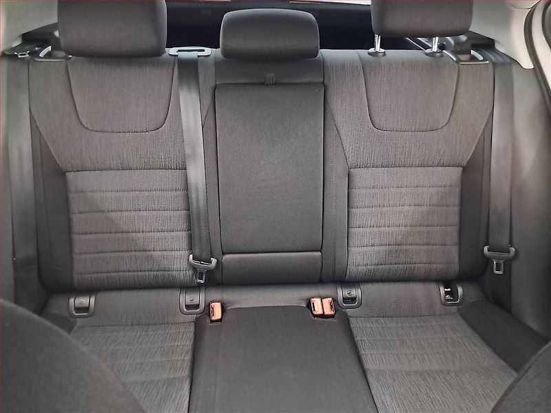 Škoda Octavia (2013) 1.6 TDI, Tempomat - fotka 10 z 17
