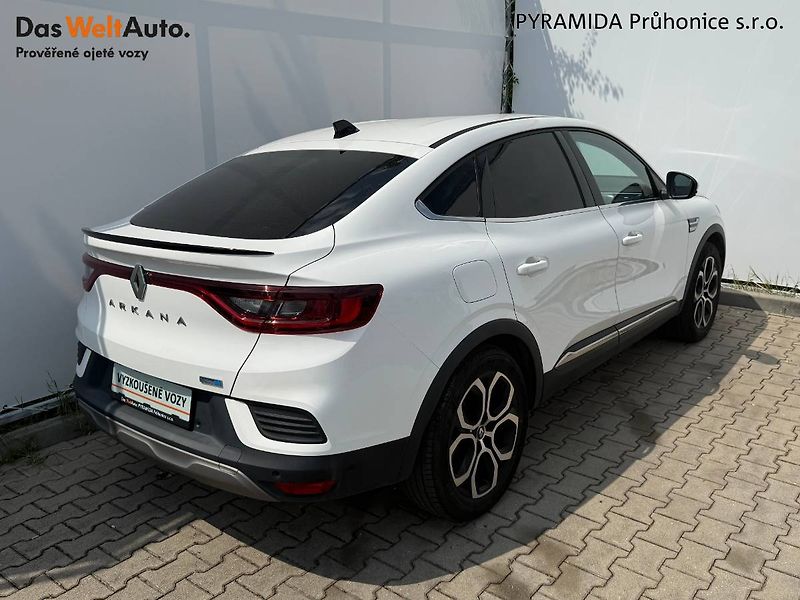Renault Arkana (2022) 1.6 E-Tech 105 kW Intense - fotka 2 z 26