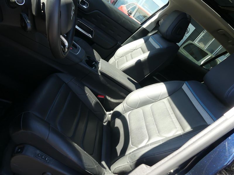 Citroën C5 Aircross (2022) Hybrid 225 ë-EAT8 SHINE+ - fotka 9 z 30