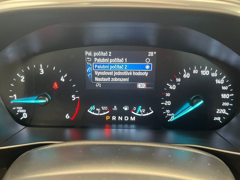 Ford Focus 2.0 EB Titanium LED - fotka 51 z 66