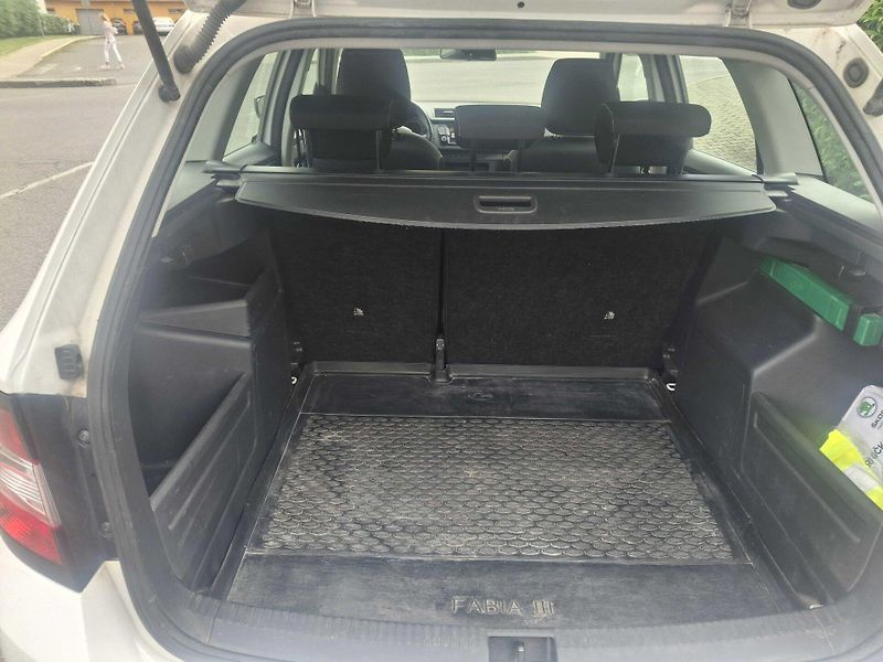 Škoda Fabia III kombi 1,0 TSi 2BH6974 - fotka 12 z 19