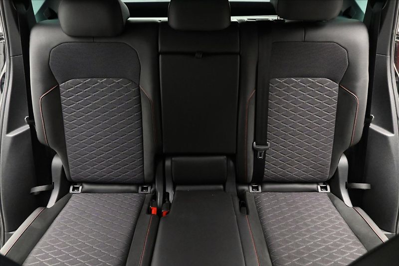 Seat Tarraco 2,0 FR TDI 147 kW DSG 4x4 Záru - fotka 29 z 32