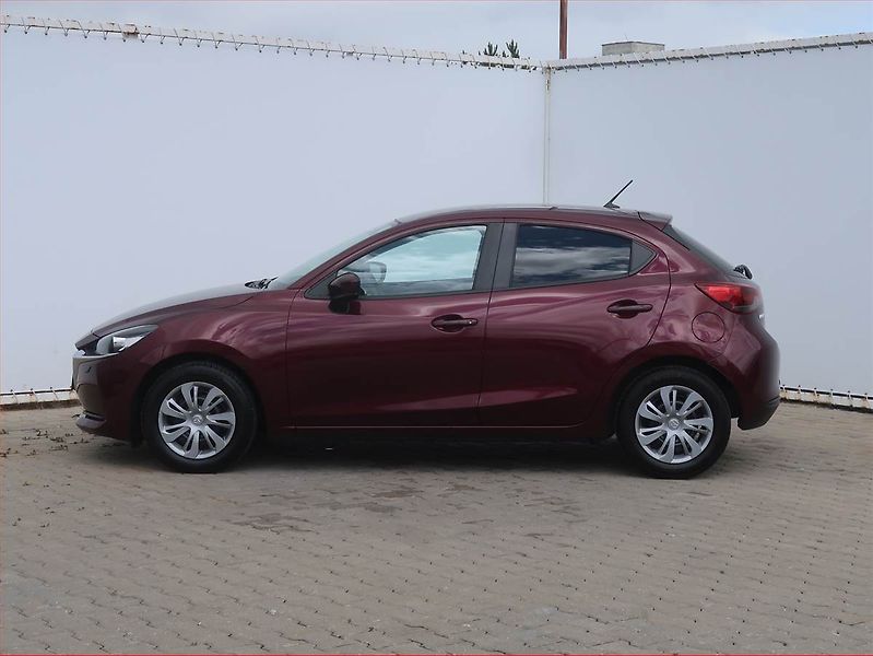 Mazda 2 (2022) 1.5 16V, Navi, Tempomat - fotka 3 z 15