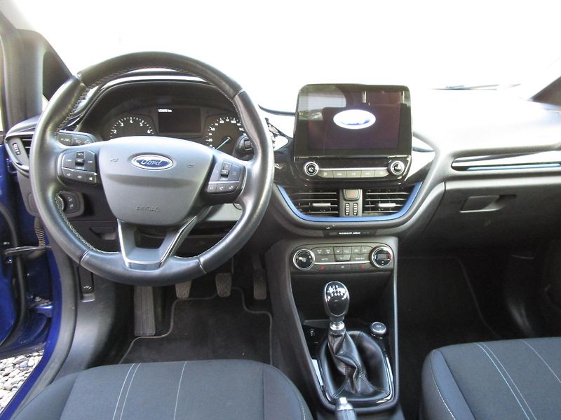Ford Fiesta 1,0-73KW-NOVÁ STK - fotka 9 z 14