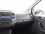 Volkswagen Golf Plus (2006) Comfortline 1.9 TDI, po STK - náhled 8