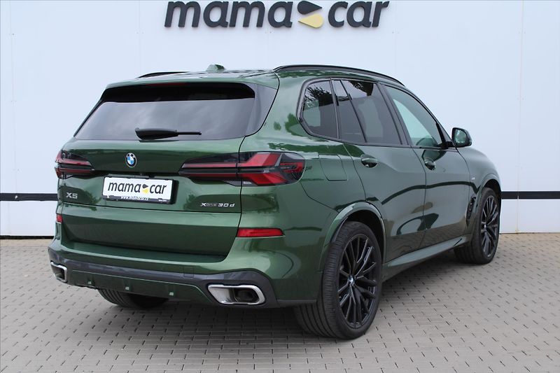 BMW X5 xDrive 30d M PAKET DPH ČR - fotka 2 z 3