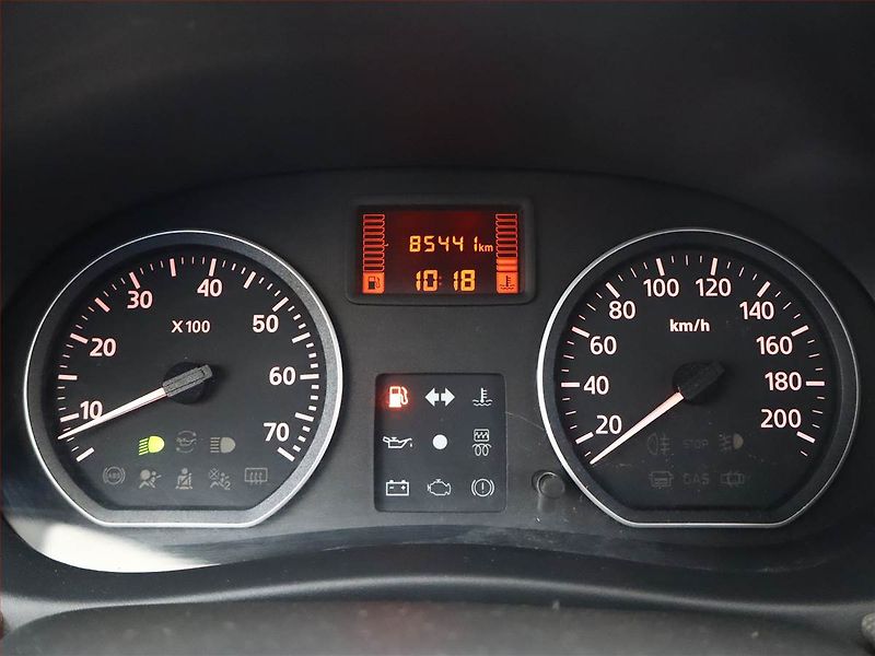 Dacia Logan (2010) 1.4, ČR,1.maj, po STK - fotka 8 z 10