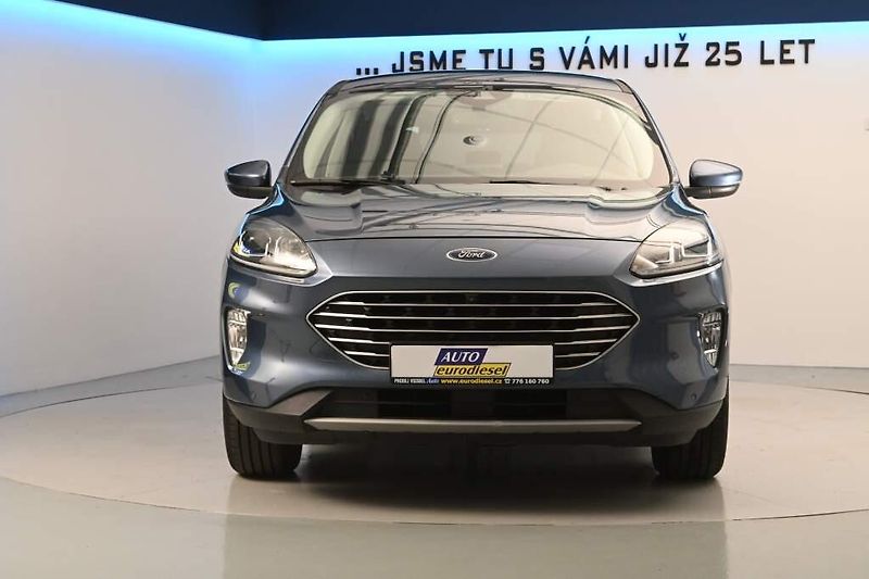 Ford Kuga (2021) 2.5 ACC TITANIUM Tažné Kamera - fotka 3 z 33