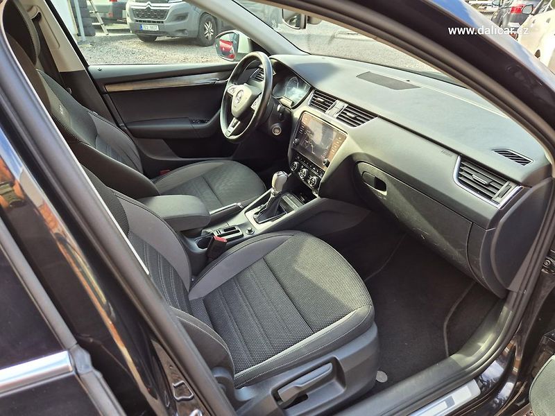 Škoda Octavia (2018) 2.0TDi 110KW FullLed SCOUT - fotka 35 z 53