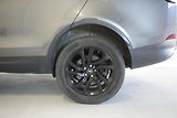 Land Rover Discovery 3,0 TD6 HSE 4WD AUT. - náhled 11