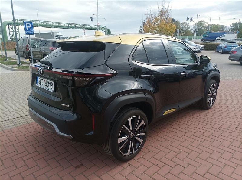 Toyota Yaris Cross 1,5 Premiere Edition - fotka 4 z 25
