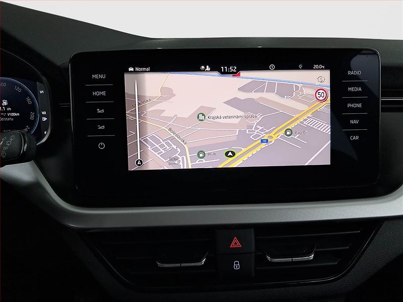 Škoda Kamiq (2021) Ambition Plus 1.0 TSI - fotka 13 z 22